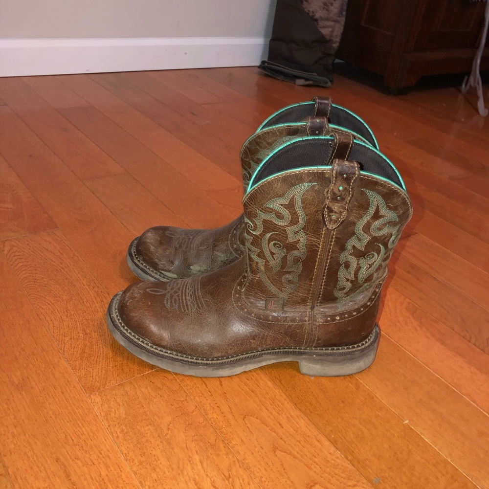 Justin’s Size 10 Women’s Boots